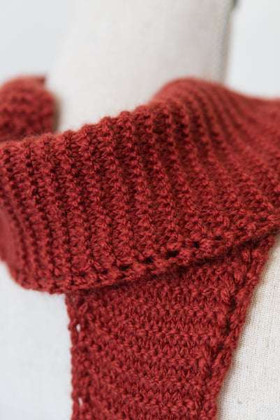 Eyelet Edged Scarf Knitting Pattern