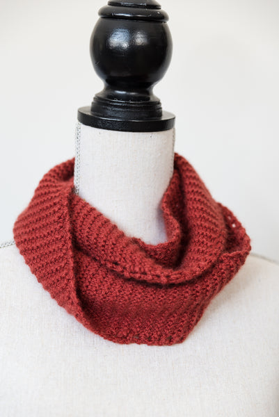 Eyelet Edged Scarf Knitting Pattern