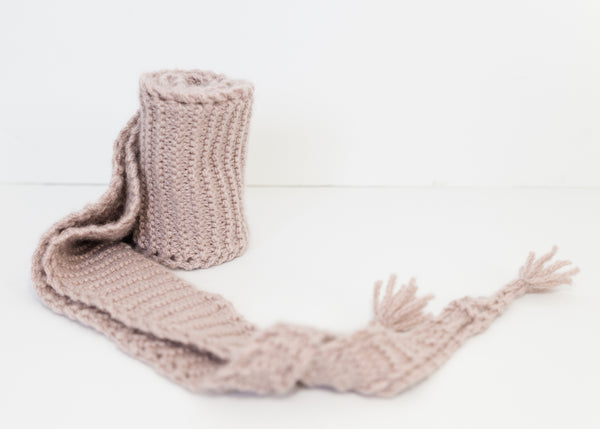 Eyelet Edged Scarf Knitting Pattern