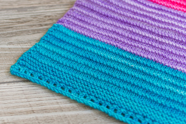 Detail of Hand knit Cowl Edge