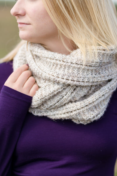 Garter & Lace Scarf Pattern