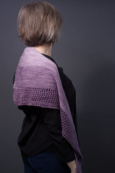 SIdeways triangle scarf pattern