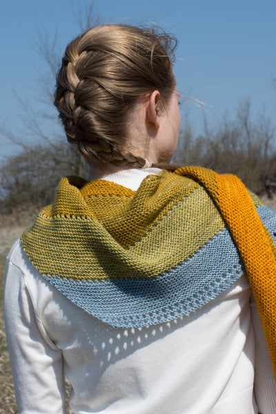 sideways triangle scarf pattern