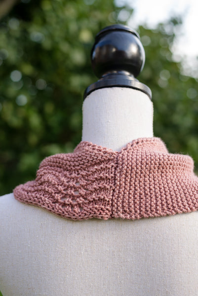 Pretty Little Cowl Pattern