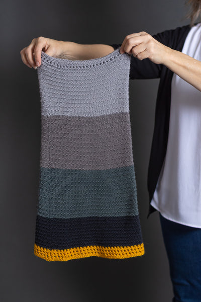 Ridges and Eyelets with a Twist Cowl Pattern