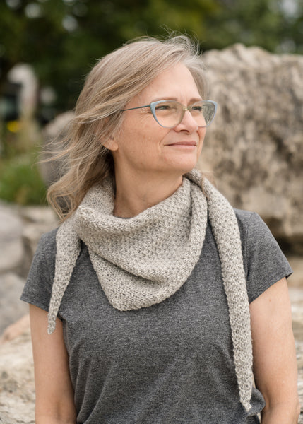 Purl Dust Triangle Scarf Pattern