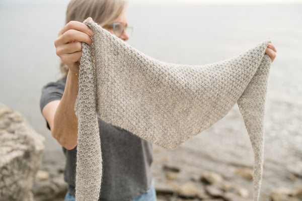 Purl Dust Triangle Scarf Pattern