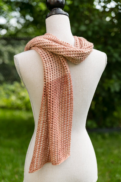 Rosebuds In Lace Scarf Knitting Pattern