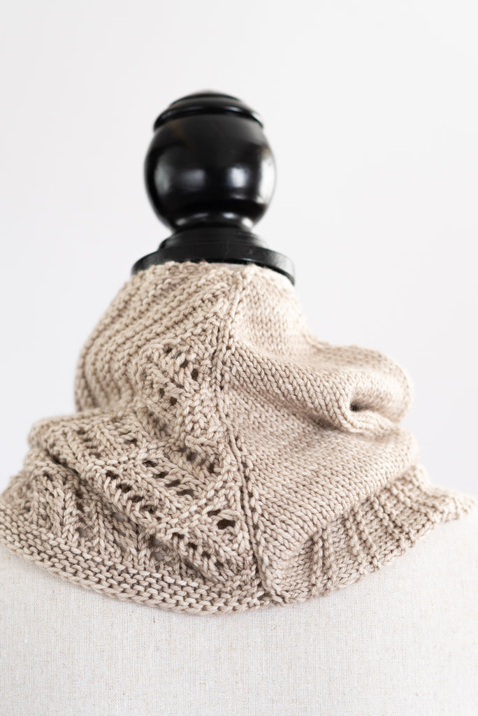 Dk Cowl Pattern Along the Edge Knitted Cowl Knitting Pattern – Kelene Kinnersly Designs