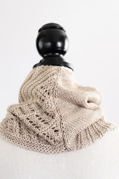 DK cowl knitting pattern