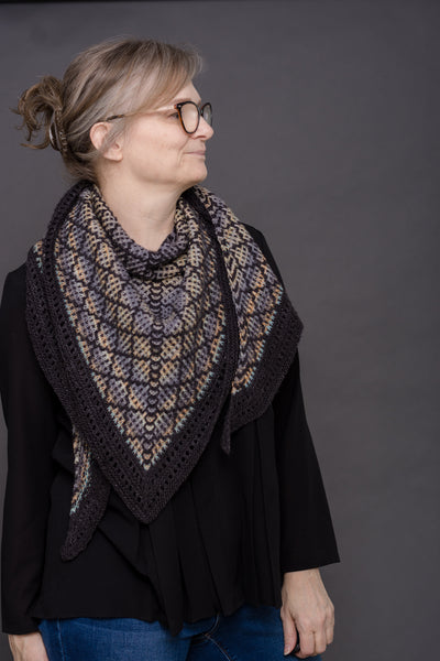 Modelled-Mosaic-Shawl-Pattern