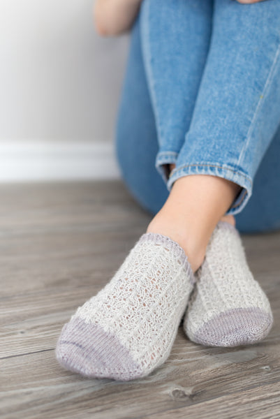 lace ankle socks from knitting pattern